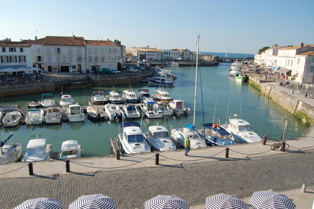 Les Colonnes Saint-Martin-de-Re